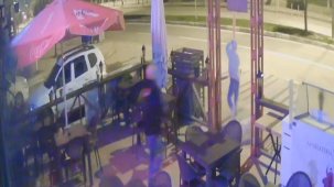 Bursa'da işyerine defalarca giren hırsızı sopayla kovaladı