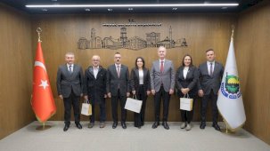 Bursa'da öğretmenler günü atık pil kampanyasının kazanları belli oldu