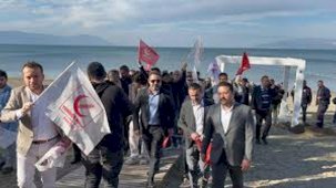 Bursa'da Papa 14. Leo protestosu