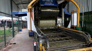 Bursalı çiftçilere silaj paketleme desteği