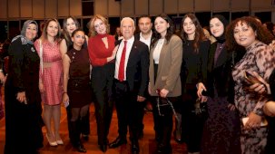 Büyükşehirli öğretmenler özel gecede buluştu