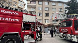 Dairedeki kombi patladı: 1 yaralı