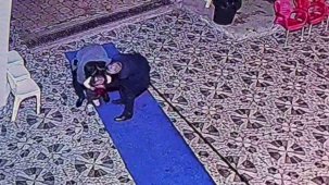 Düğünde boğazına şeker kaçan çocuk, gazetecinin 