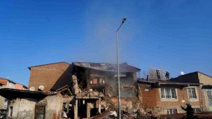 Erzurum’da doğalgaz patlaması: 2 ev çöktü, 1 yaralı