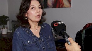 İş vaadiyle tuzağa düşürdükleri kadınının 79 bin lirasını dolandırdılar