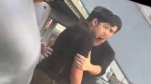 İzmir Metrosu’nda küfürlü saldırgan paniği