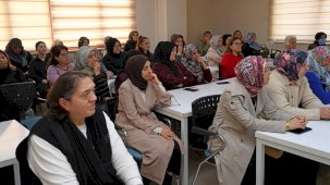 ‘Kadın ve toplum’ Osmangazi’de ele alındı