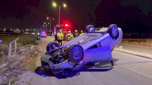 Karaman’da takla atan otomobil ters döndü: 2 yaralı