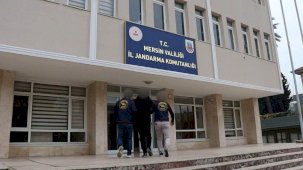 Kendilerini MİT görevlisi tanıtan telefon dolandırıcıları jandarma ekiplerince yakalandı