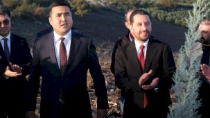 Kırgız Başkonsolos'tan fidanlı Bursa ziyareti