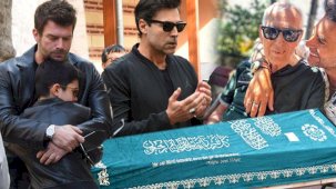 Kıvanç Kasabalı'nın acı günü! Kıvanç Tatlıtuğ yalnız bırakmadı