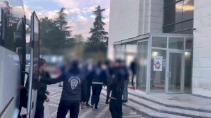 Manisa merkezli 8 ilde yasa dışı bahis operasyonunda 23 gözaltı