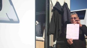 Marmaris’te karavanda yaşayan emekliye belediyeden 