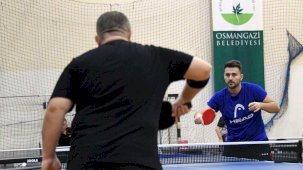 Masa tenisinin ustaları Osmangazi’de buluştu