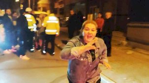 Şoförün kaçtığı kazada sahte şoför planı suya düşünce gazetecilere saldırdı