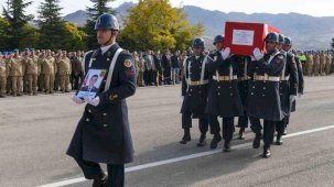 Tunceli’de trafik kazasında hayatını kaybeden Uzman Çavuş Yılmaz memleketine uğurlandı