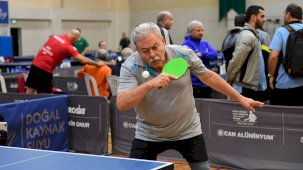 Ulusal Bursa Veteran Masa Tenisi Turnuvası sona erdi