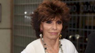 Ünlü sanatçı Encarnita Polo huzurevinde öldürüldü