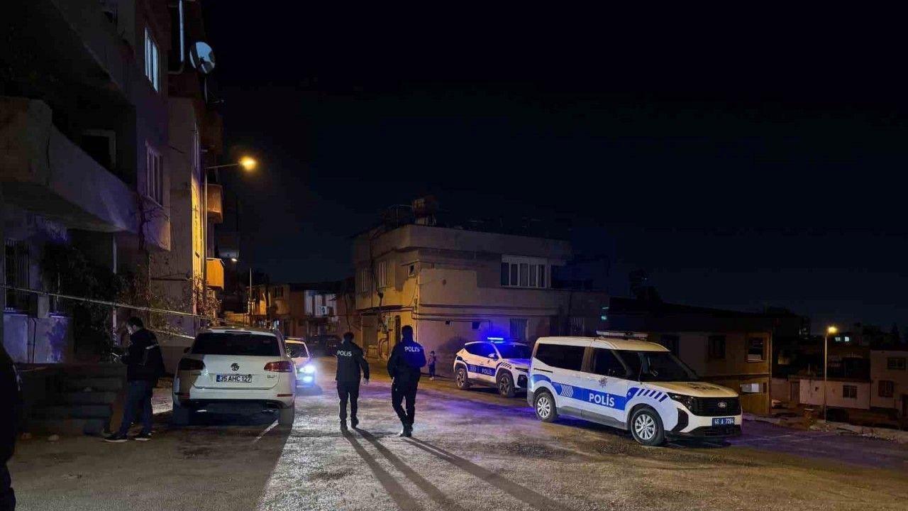 Tartıştığı amcasını silahla yaraladı