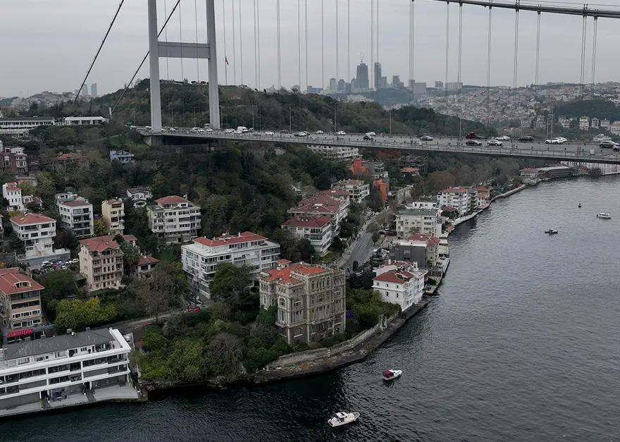 İhtişamıyla göz kamaştırıyor... Zeki Paşa Yalısı yeniden satışta 3