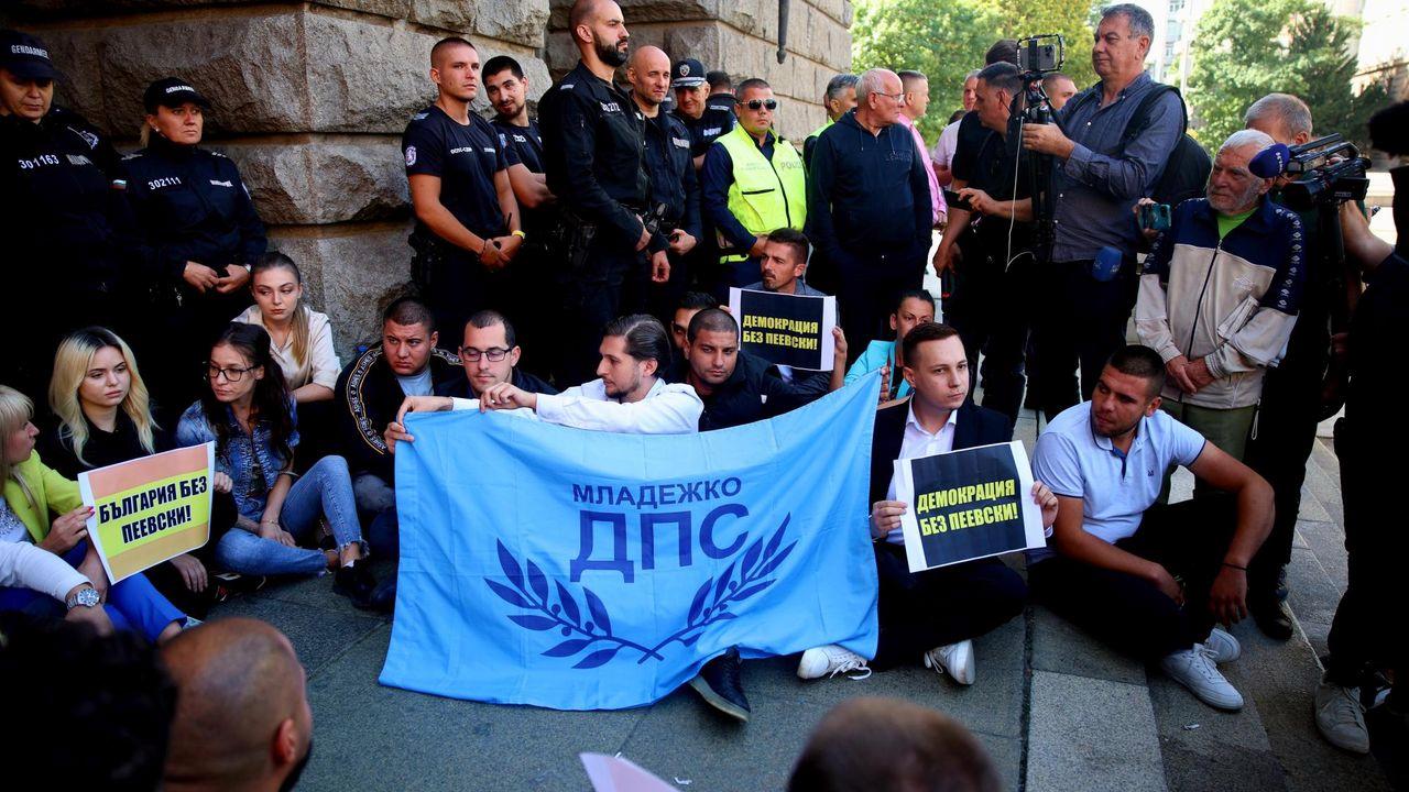 Bulgaristan'da Türk partisi HÖH'nin oyları eriyor