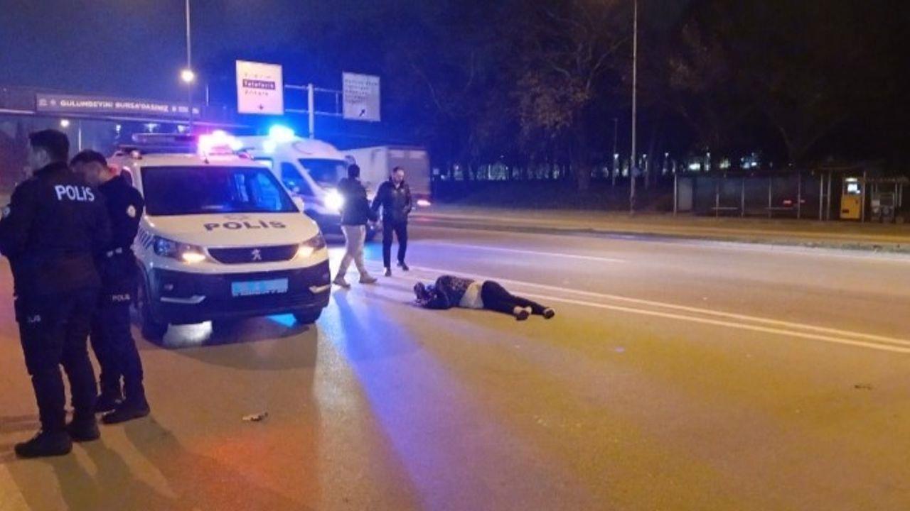 Bursa'da 100 metre ilerideki üst geçidi kullanmadı canından oluyordu