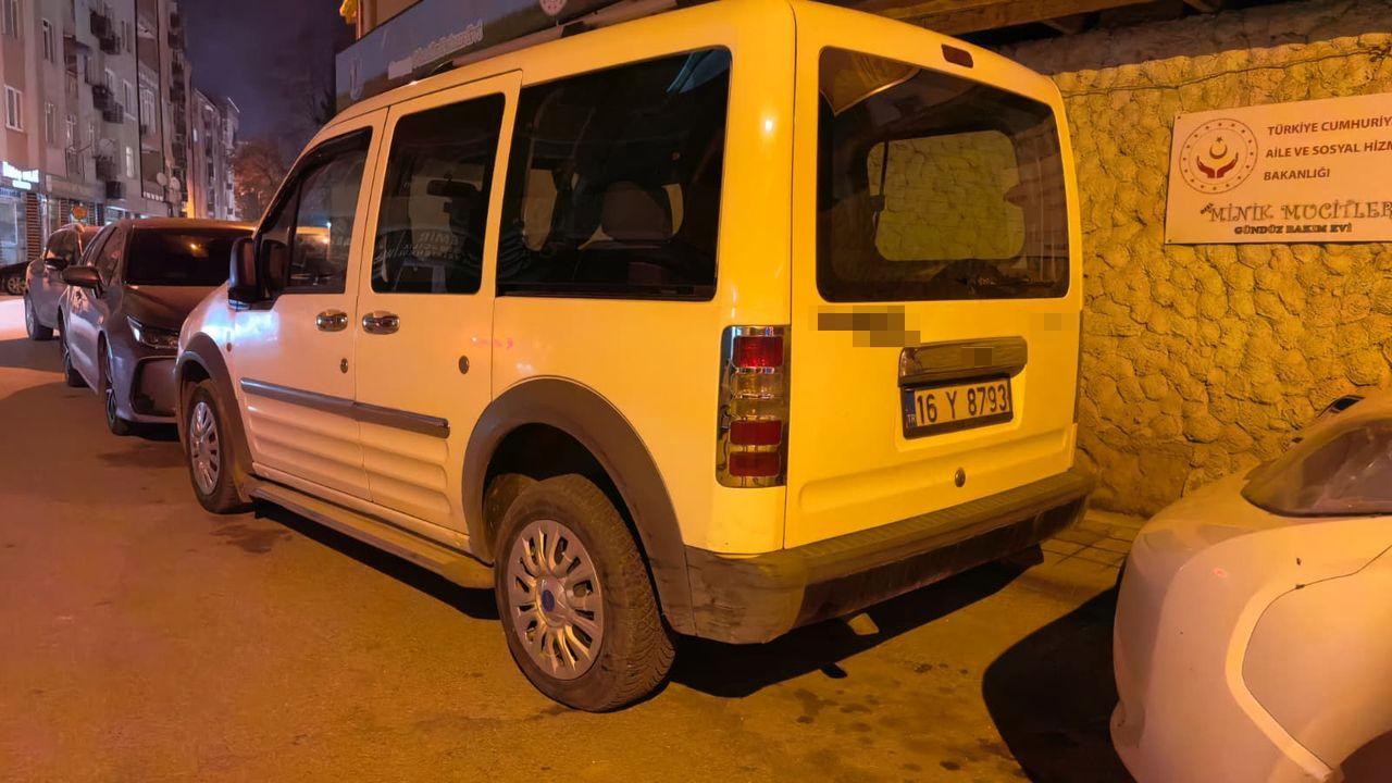Dur ihtarına uymayan 18 yaşındaki sürücü kovalamaca sonunda yakalandı