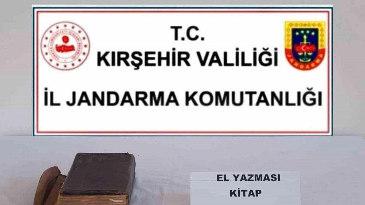 Kırşehir’de el yazması Kur’an ele geçirildi