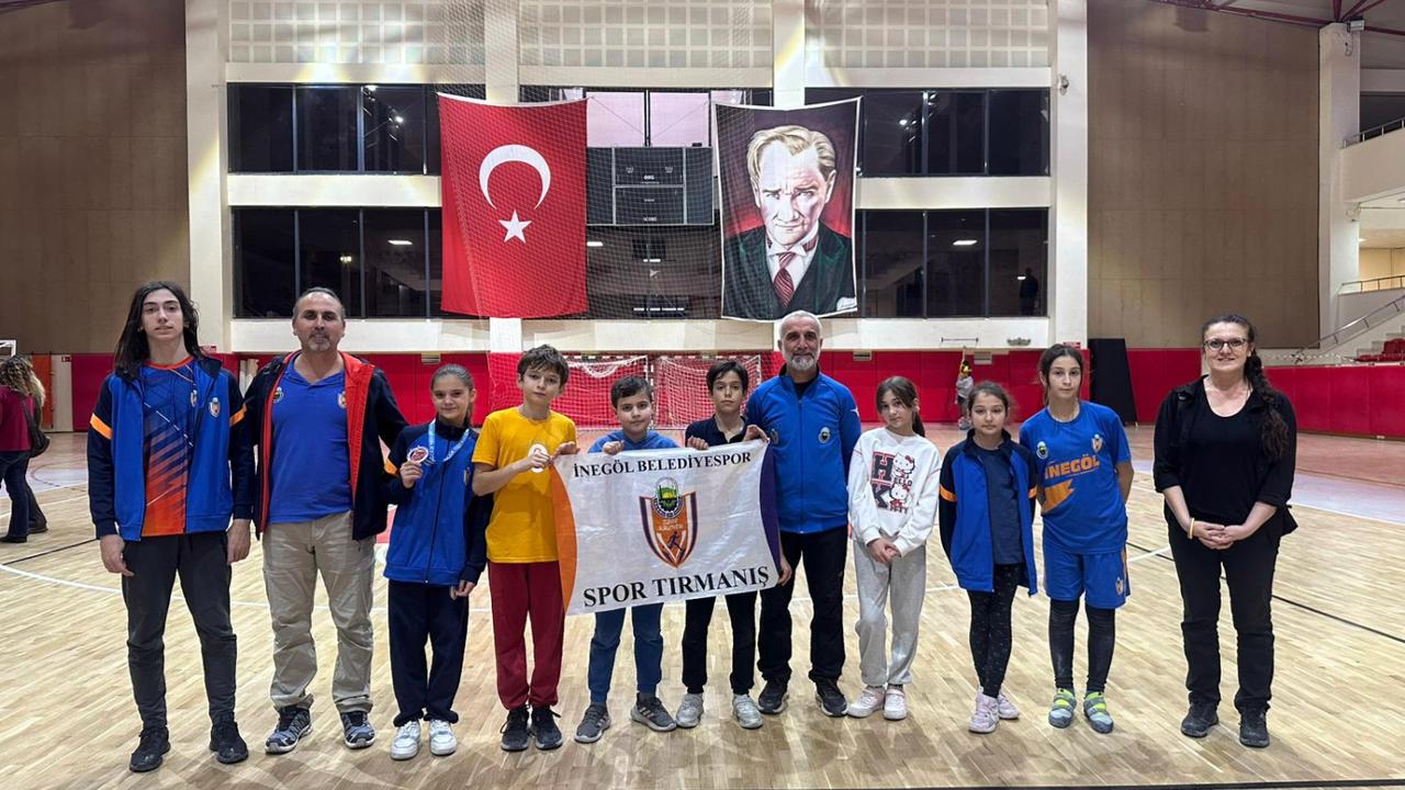 Küçük Tırmanışçılar İnegöl’e Dereceyle Döndü