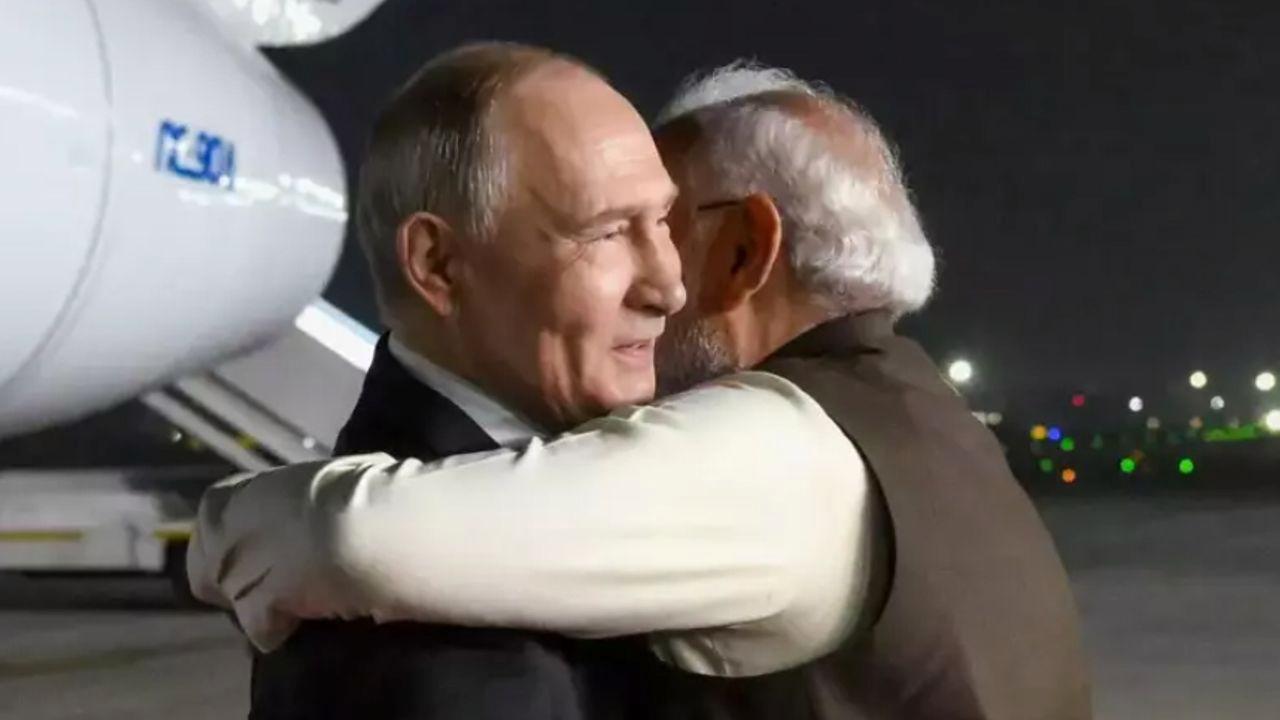 Modi'den Putin'e samimi karşılama