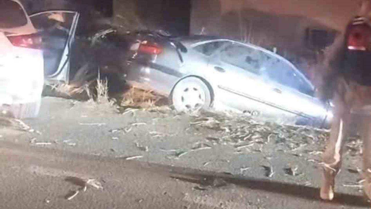 Şanlıurfa’da iki otomobil kafa kafaya çarpıştı: 1 ölü, 9 yaralı