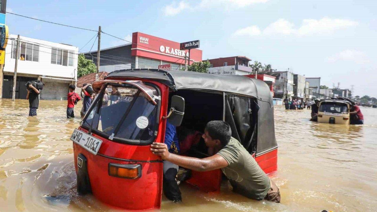 Sri Lanka’daki sel ve toprak kaymalarında can kaybı 334’e yükseldi