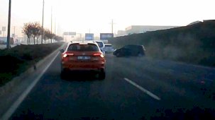 Bolu’da kaza anı güvenlik kamerasında: Makasa giren araç kazaya neden olmuş