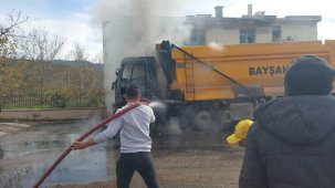 Bursa'da hafriyat kamyonu küle döndü