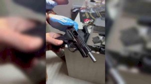 Bursa’da kaçak silah atölyesine operasyon: Çok sayıda silah ele geçirildi