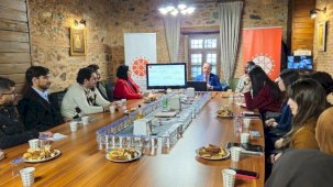 Bursa'da uluslararası öğrenciler söyleşide buluştu