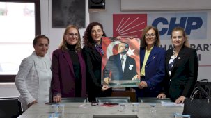 CHP Mudanya’dan 5 Aralık mesajı: “Siyasette kadın varsa demokrasi var”