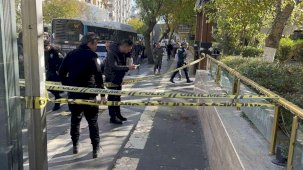 Eşini rahatsız eden adama tuzak kurup ayağından kurşunladı