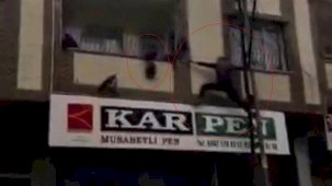 Gaziantep’te yürekleri ağza getiren an: Balkonda asılı kalan çocuğu kurtardı