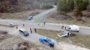 Kastamonu’da otomobil ile çarpışan kamyonet ters döndü: 1 ölü, 1 yaralı