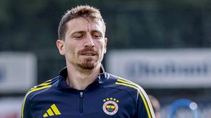 Mert Hakan Yandaş'tan Fenerbahçe taraftarına mesaj