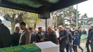 Motosiklet kazasında hayatını kaybeden genç son yolculuğuna uğurlandı