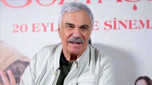 Usta oyuncu Halil Ergün hastaneye kaldırıldı! Acil ameliyata alındı