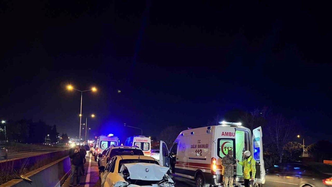 Tekirdağ’da zincirleme kaza: 2’si asker 5 yaralı