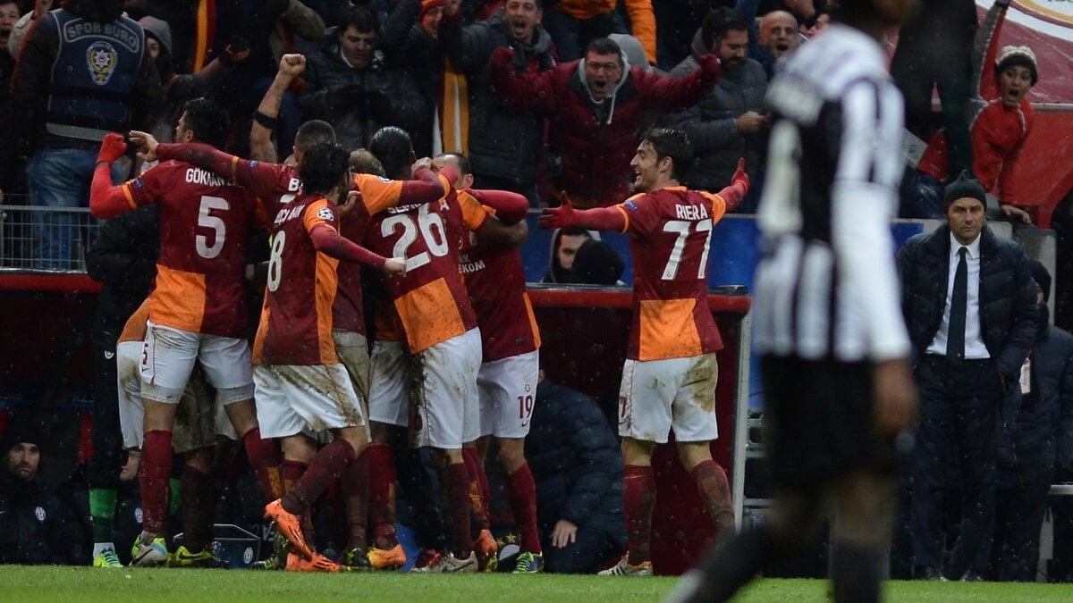 Galatasaray'a Juventus çıktı: Akıllara Wesley Sneijder'in golü geldi...