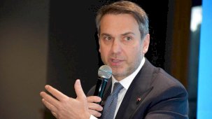 Alparslan Bayraktar: Elektrik ve doğalgazda devlet desteği