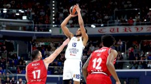 Anadolu Efes deplasmanda Olimpia Milano'ya kaybetti