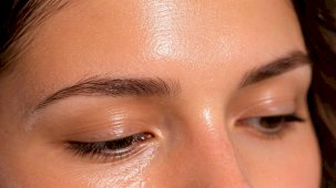 Cildiniz yağlıysa üzülmeyin: Faydaları 