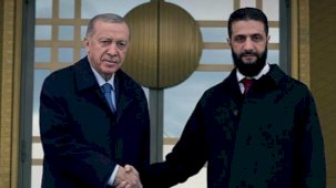 Cumhurbaşkanı Erdoğan'dan Şara'ya telefon. 