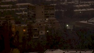 Kızılhaç: Kiev'de 200 bine yakın kişi elektrik ve ısınmadan mahrum